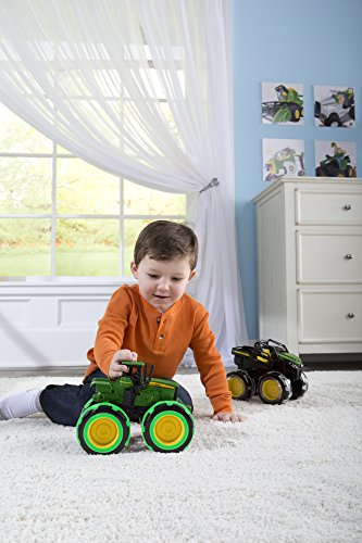 John Deere Monster Treads Lightning Wheels, Tractor
