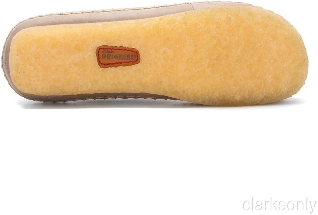 clarks faraway beach