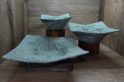 Microwave Bowl Cozies // Set of 3 // 1 Small Bowl Cozy // 1 Medium Bowl Cozy // 1 Dinner Plate Cozy // Emerald Swirls