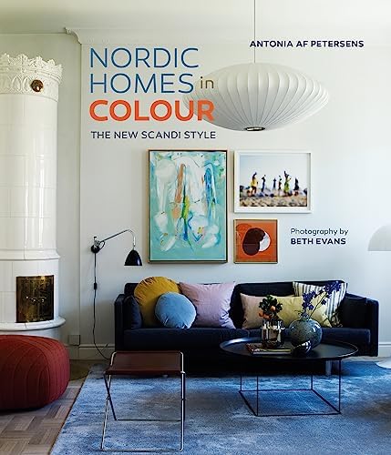 Seaside Interiors (Interiors Series): Saeks, Diane Dorrans