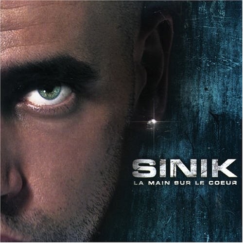 sinik la main sur le coeur