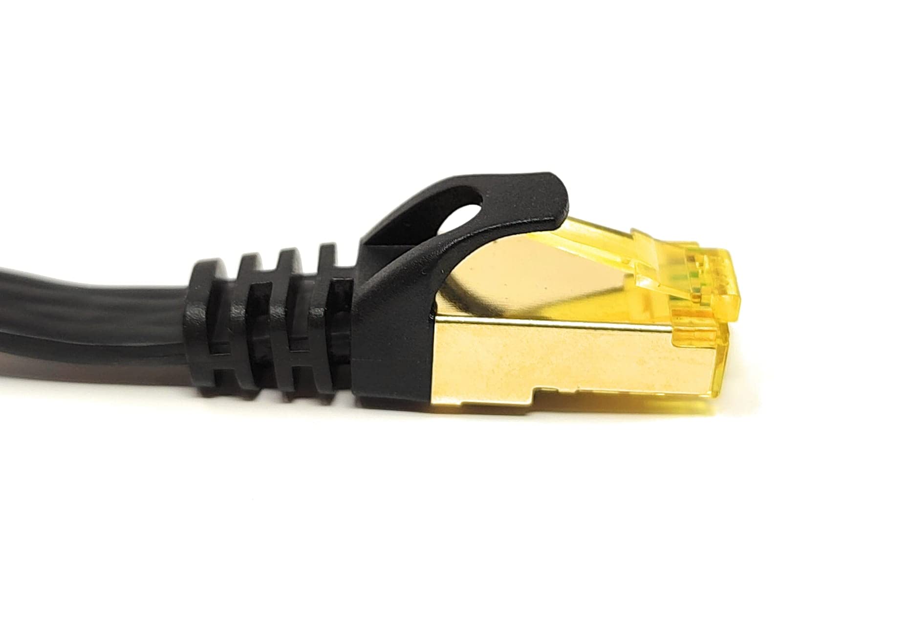 Maincore (5m CAT7 Flat Ethernet Cable 10Gbps 600Mhz High Speed Gigabit SFTP, Cat 7 Lan Network Internet Cord, RJ45 Gold Plated Connectors (5m, Black)