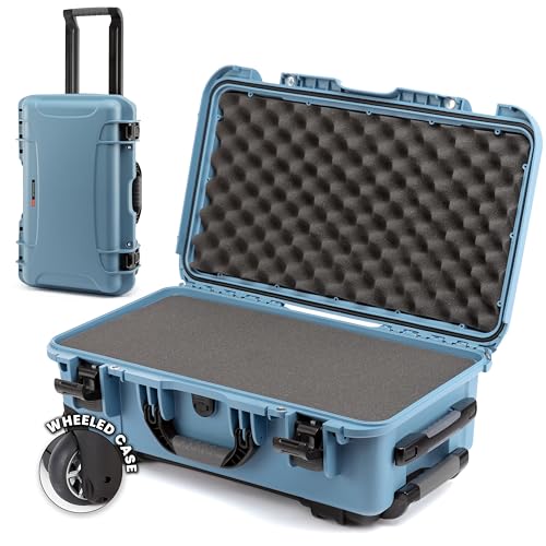 NANUK 935 – Leichter, wasserdichter Schutzkoffer aus NK-7-Kunststoff mit Rollen und individuell anpassbarer Schaumstoffeinlage (56 cm x 36 cm x 23 cm)