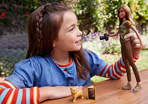 Barbie GDM46 Naturfotografin Puppe – Bild 3