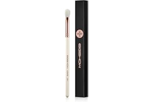 EIGSHOWBEAUTY Premium Blending Brush, Professional Makeup Brush For Blending, Smudging Eyeshadow, Essential Eye Shadow Brush with Saikoho Goat Hair - Ivory