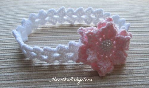 Crochet Pattern Headband with a Pink Rose