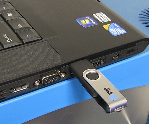 Edge Tech Corp 8GB DiskGO C2 USB Flash Drive PE230791