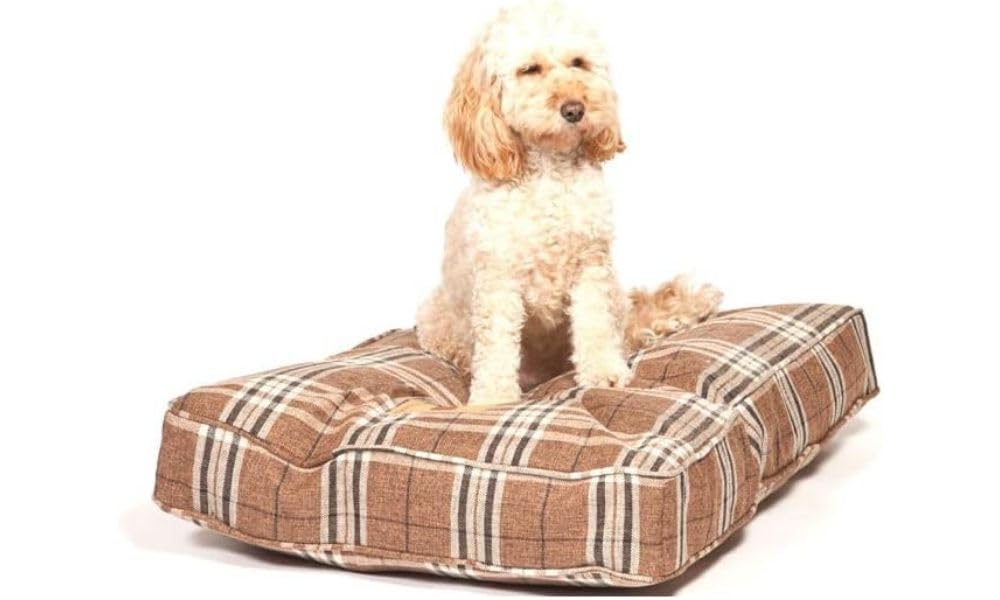 Danish Design Newton Truffle Brown Check Dog/Puppy Box Duvet cover Medium