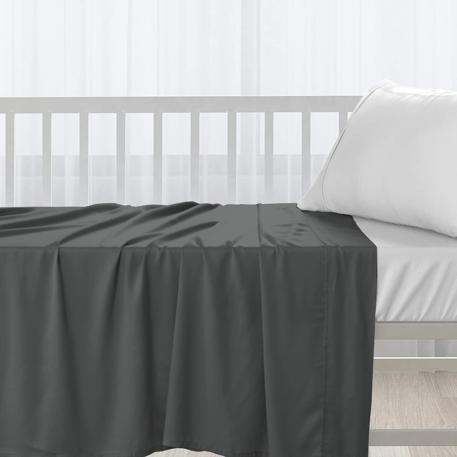 Pizuna Baby Flat Sheet for Crib 120 x 150 cm, Dark Grey, 400 Thread Count 100% Long Staple Cotton Flat Bed Sheet, Soft Sateen Weave Baby Crib Sheet with 5 cm Hem
