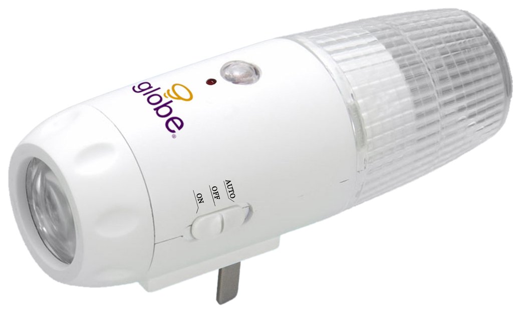 Globe Electric 8420401 3 in 1 LED Night Light, White Amazon.ca Tools