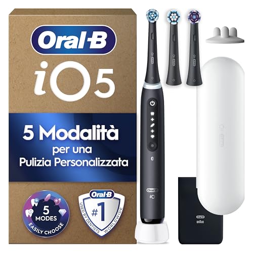 Oral-B iO 5 Spazzolino Elettrico, con 3 Testina di Ricambio, Custodia, Nero - 3 Testine di Ricambio per Spazzolino Elettrico, Ricaricabile, Custodia da Viaggio, Sensore di Pressione, Pulizia Denti
