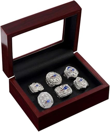 Championship Ring Display Case New England Patriots Superbowl Replica Rings Set Of 6 Size 7 15 Rings Amazon Canada