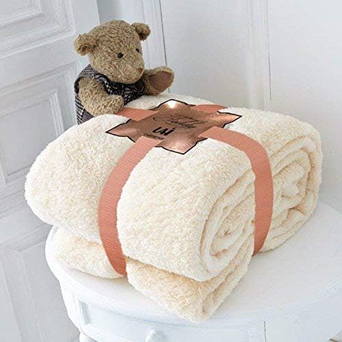 UAREHOME Large Soft Warm Fleece Cuddly Teddy Bear Throw Sofa Double King Bed Blanket (Cream, 130 x 180 cm)