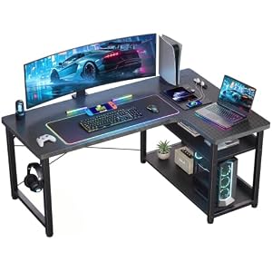 GTPLAYER ゲーミングデスク カーボン調 コンセント付き パソコンデスク L字 ラック付き モニターアーム対応