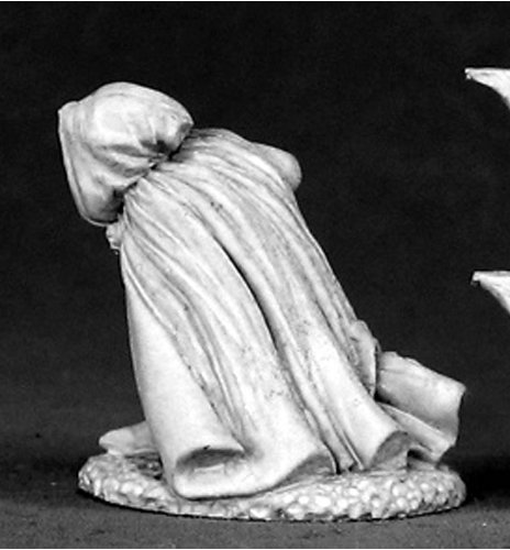 Kneeling Assassin 02519 by Reaper