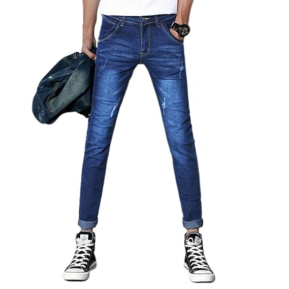 blue striped jeans outfit