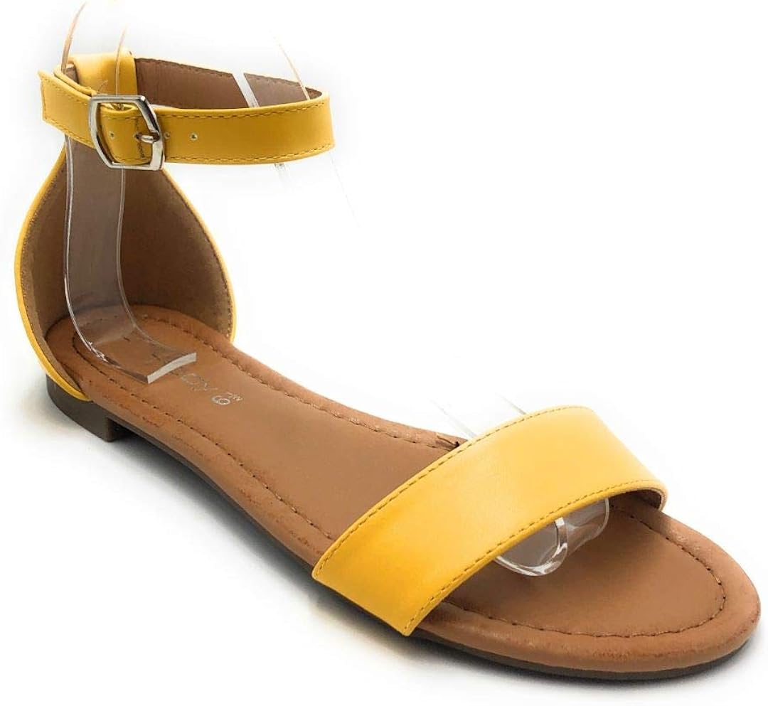 cute flat sandals for summer