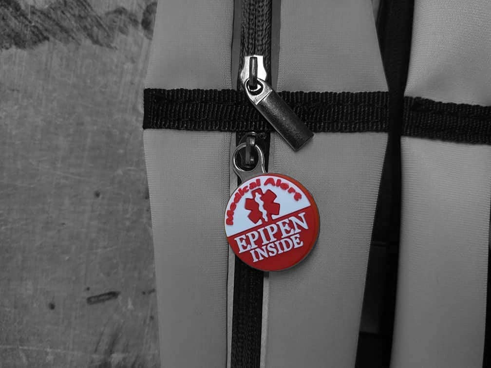 EpiPen Waist Belt with Medical Alert Tag, EpiPen Fanny Pack, Sports Outdoors Epipen Case for Walking or Running - Fits EpiPen and a M.D.I. Inhaler (Steel Gray)