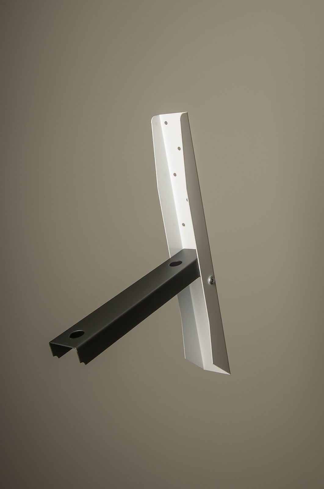 Brackets (Set of 12)