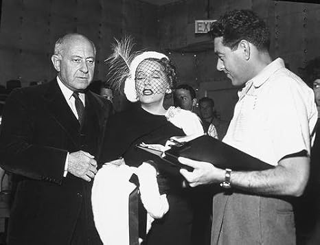 Amazon サンセット大通りセットセシル B デミルグロリア スワンソン16xポスターに アートフレーム ポスター オンライン通販