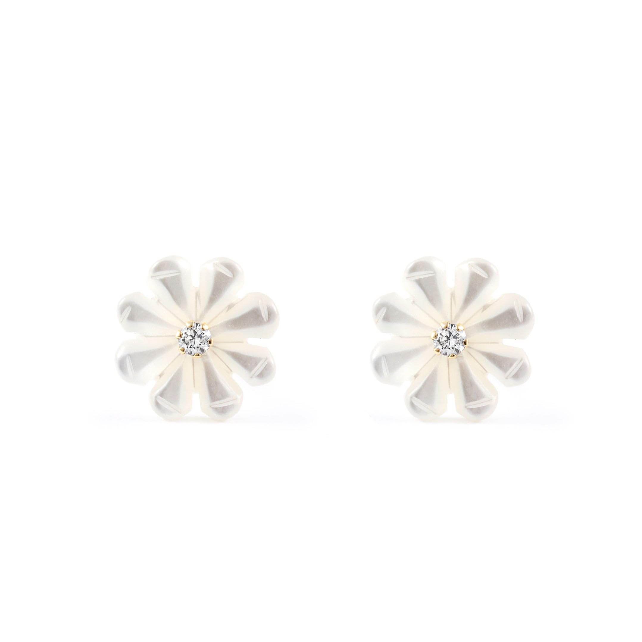 Mondepetit - 9ct Yellow Gold Nacre Flower Cubic Zirconia Earrings shine