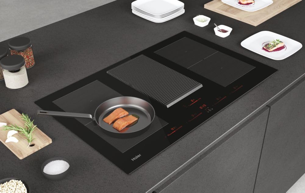 Haier SERIE 6 HAIH8IFMCF Induktionskochfeld mit Dunstabzug / 80 cm/Umluftbetrieb/Multi-Slider-Bedienung / 4 Zonen inkl. 2 Flex-Zonen / 9 Leistungsstufen inkl. PowerBoost/Timer/Kindersicherung 5
