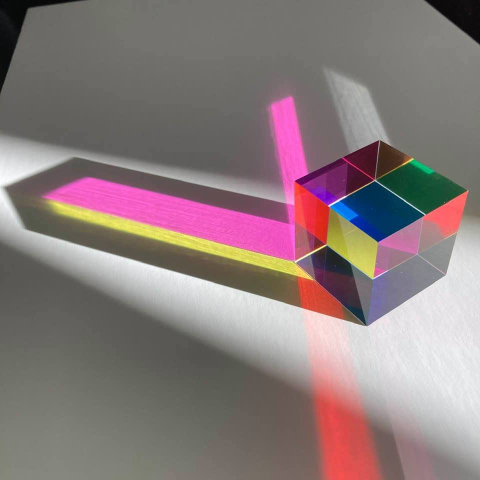 CMY Cubes Mini (30mm) - Cyan, Magenta & Yellow Cube - Optical Color Cube - Teaches Subtractive Color Mixing - Educational, Scientific, Physics & Kinetic Art Desk Object, STEAM