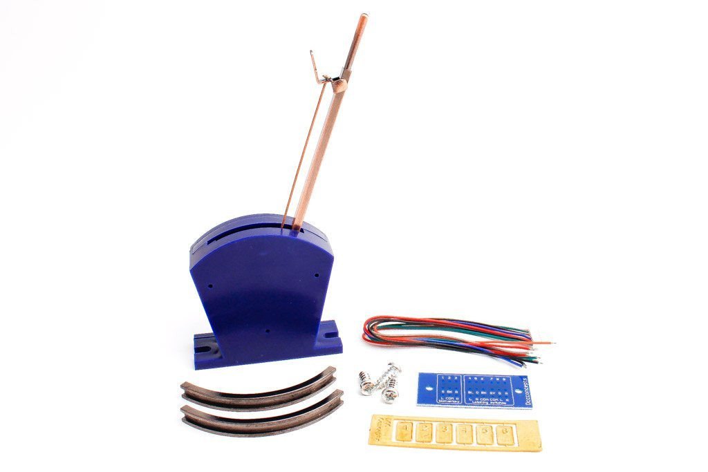 DCC ConceptsDCP-CBS Cobalt S - Lever with All Accessories (Single)