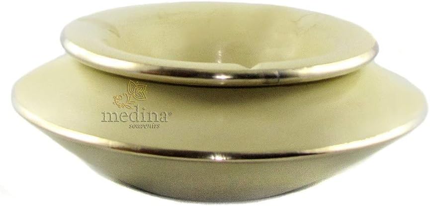 Medina Souvenirs Large Moroccan tadelakt ashtray, colour ivory, 100% handmade design, with smoke stop cover.