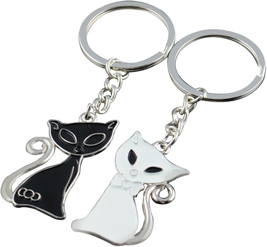 Amazon Pulabo クリエイティブ1ペア恋人かわいいキーリング猫合金キーホルダーカップルペンダントキークラスプバッグ装飾品誕生日ギフト非常に実用的で人気斬新デザイン 品質改善 キーホルダー 通販