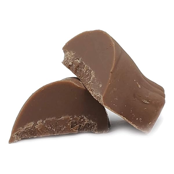 FRUIDLES EASTER CHOCOLATE CARROTS BUNNY RABBIT TREATS MILK CHOCOLATE, INDIVIDUALLY WRAPPED IN ORANGE FOILS, APPROXIMATELY 38 PIECES PER POUND (HALF-POUND)