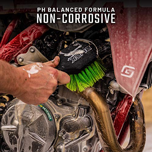 Slick Products OffRoad Wash (64 oz.) + Pressure Washer Foam Cannon