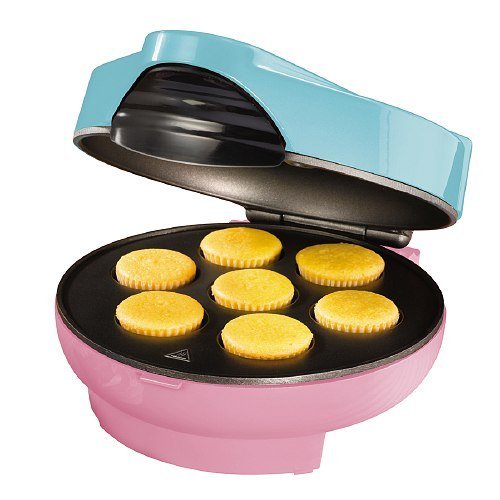 Nostalgia Electrics Cupcake Maker. Nostalgia CKM400 Cupcake Maker.