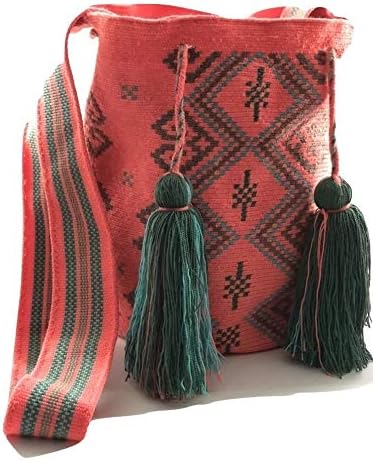 mochilas hechas a ganchillo