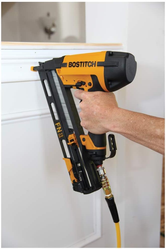 Bostitch Finish Nailer Angled 15ga 1 1 4 Inch To 2 1 2 Inch