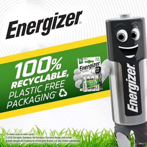 Recharge Universal - Batterie Ricaricabili AA (Confezione da 4) - Pile 1350 mAh NiMH - pronte all'uso - potenza di lunga durata - 100% imballaggio riciclabile privo di plastica