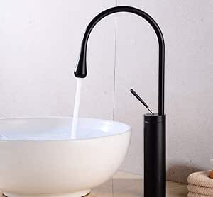 El agua del grifo mezclador moderno del baño de hidromasaje Baño de la