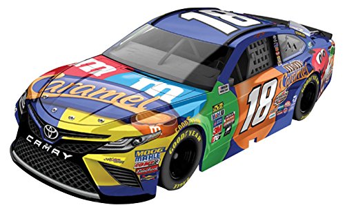 Lionel Racing Kyle Busch #18 M&M's Caramel 2017 Toyota Camry 1:64 Diecast Car