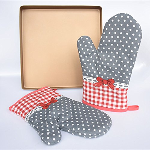 Golden Bakeware Alloy Nonstick Baking Pan 11" 11" + Bowknot Oven Gloves 1 Golden Bakeware Alloy Nonstick Baking Pan 11" 11" + Bowknot Oven Gloves