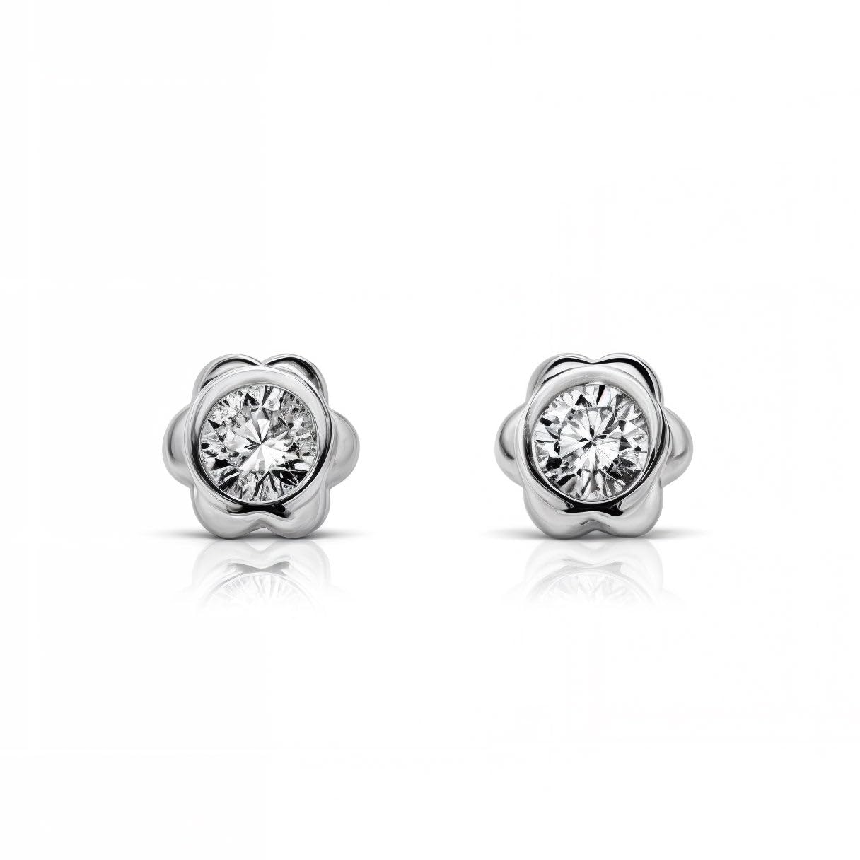 Mondepetit - 9ct White Gold Flower Cubic Zirconia Children's Baby Girls Earrings shine
