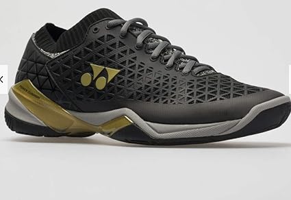 buy badminton shoes online