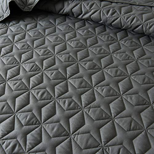 Exclusivo Mezcla 3-Piece King Size Quilt Set with Pillow Shams, as Bedspread/Coverlet/Bed Cover(Rhombus Steel Grey) - Soft, Lightweight, Reversible& Hypoallergenic - Thumbnail 3