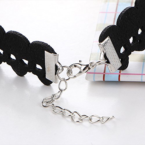 AENMIL Gothic Retro Velvet Lace Pendant Necklace, Hollow Skull Clavicle Choker Collar for Women's Beauty Accessories - Style 3 - Thumbnail 5