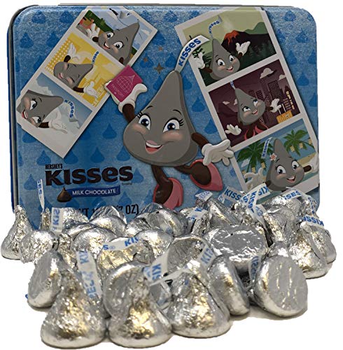 image for HERSHEY'S KISSES Gift Box With 42 Milk Chocolate Kisses In Silver Foil