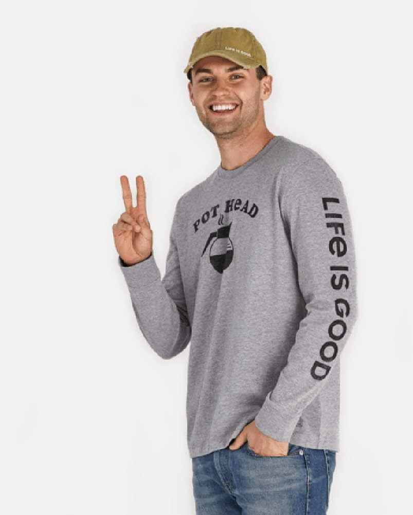 Life is Good Mens Long Sleeve Crusher Graphic T-Shirt: Clothing