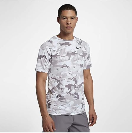 Amazon Co Jp ナイキ Nike ナイキ Dri Fit Leg カモ Tシャツ スポーツ アウトドア
