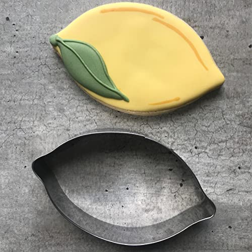 LILIAO Fruit Cookie Cutter Set 7 Piece Strawberry, Pear, Lemon