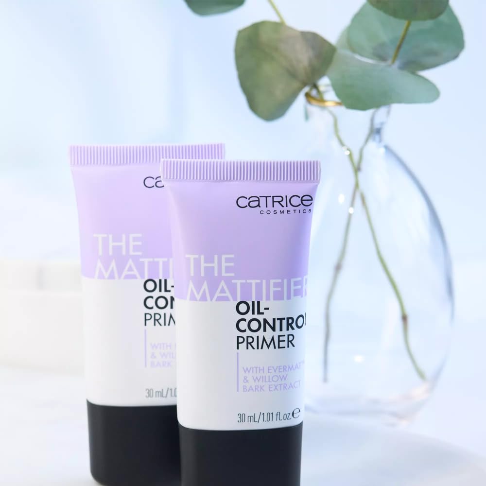Catrice | The Mattifier Oil-Control Primer | Long Lasting, Pore Refining Make Up Base | Vegan & Cruelty Free | Made Without Oil, Gluten, Parabens, Phthalates & Microplastics