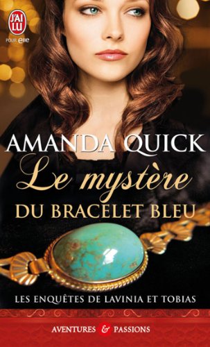 Le  mystère du bracelet bleu