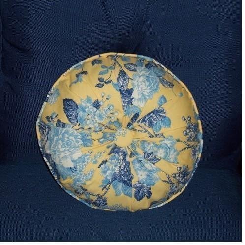 Yellow Round Throw Pillows